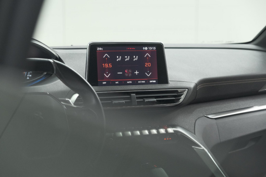 Peugeot 3008 1.6 PureTech 180 GT Line | Camera | Dodehoekdetectie | Adaptieve Cruise Control | Elektronische Kofferklep