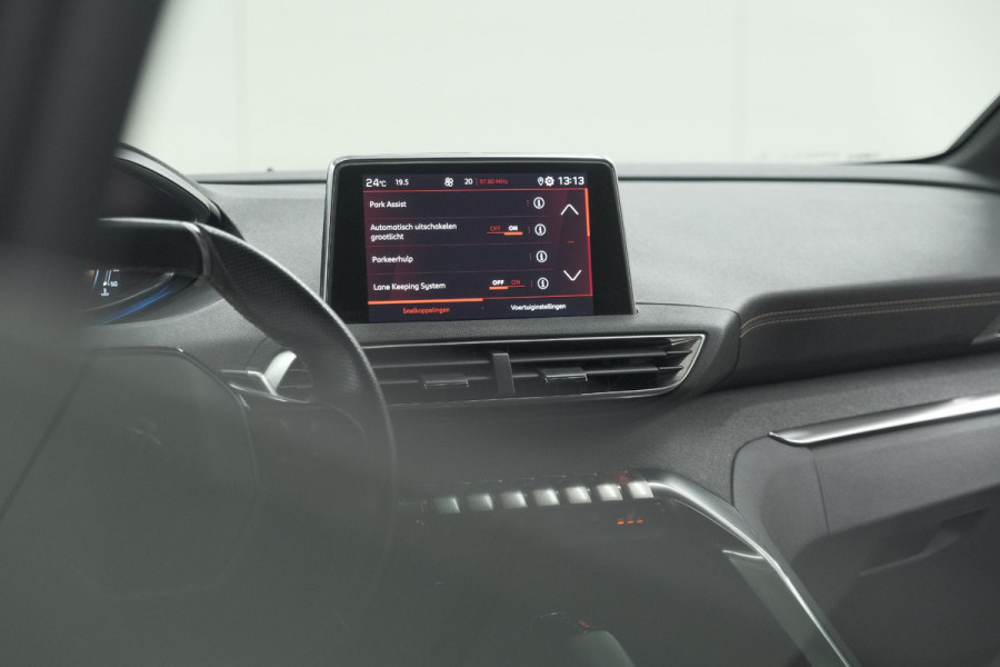 Peugeot 3008 1.6 PureTech 180 GT Line | Camera | Dodehoekdetectie | Adaptieve Cruise Control | Elektronische Kofferklep