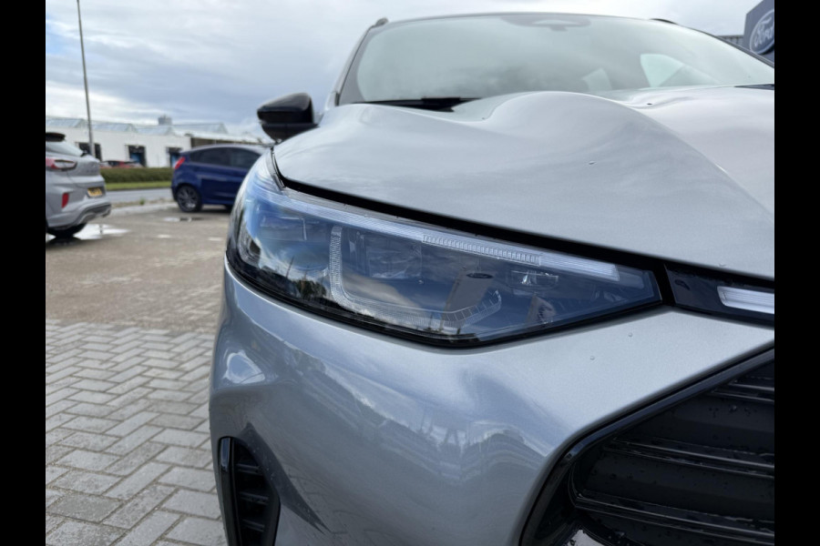 Ford Kuga 2.5 PHEV ST-Line X 243pk | Driver Assistance pack | Matrix LED | Black Package | Wegklapbare Trekhaak | Panoramadak | Winterpack | 2.100kg Trekgewicht