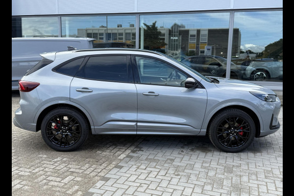 Ford Kuga 2.5 PHEV ST-Line X 243pk | Driver Assistance pack | Matrix LED | Black Package | Wegklapbare Trekhaak | Panoramadak | Winterpack | 2.100kg Trekgewicht
