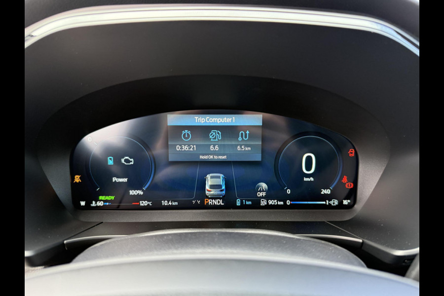 Ford Kuga 2.5 PHEV ST-Line X 243pk | Driver Assistance pack | Matrix LED | Black Package | Wegklapbare Trekhaak | Panoramadak | Winterpack | 2.100kg Trekgewicht