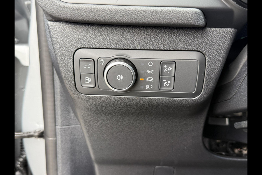 Ford Kuga 2.5 PHEV ST-Line X 243pk | Driver Assistance pack | Matrix LED | Black Package | Wegklapbare Trekhaak | Panoramadak | Winterpack | 2.100kg Trekgewicht