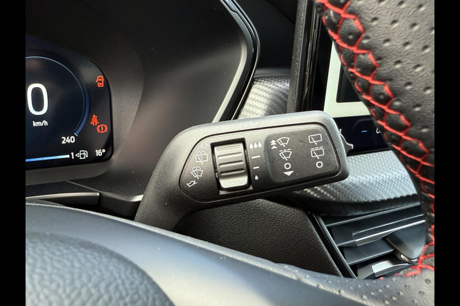 Ford Kuga 2.5 PHEV ST-Line X 243pk | Driver Assistance pack | Matrix LED | Black Package | Wegklapbare Trekhaak | Panoramadak | Winterpack | 2.100kg Trekgewicht