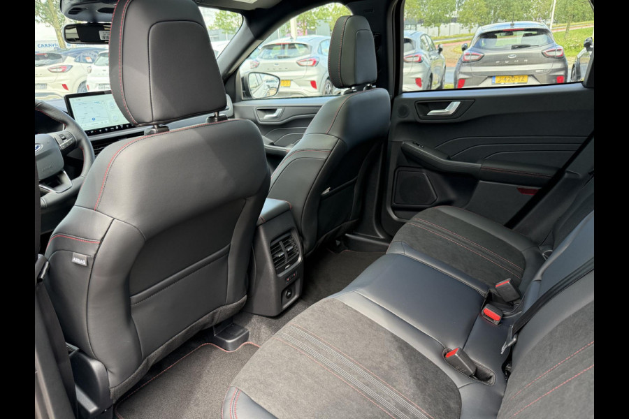 Ford Kuga 2.5 PHEV ST-Line X 243pk | Driver Assistance pack | Matrix LED | Black Package | Wegklapbare Trekhaak | Panoramadak | Winterpack | 2.100kg Trekgewicht