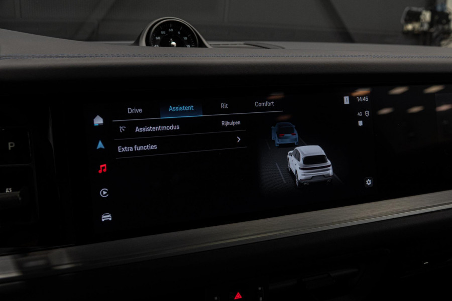 Porsche Cayenne 3.0 E-Hybrid *Burmester 3D / Achteras-besturing / Panorama / Passenger-display / Keyless / HUD*