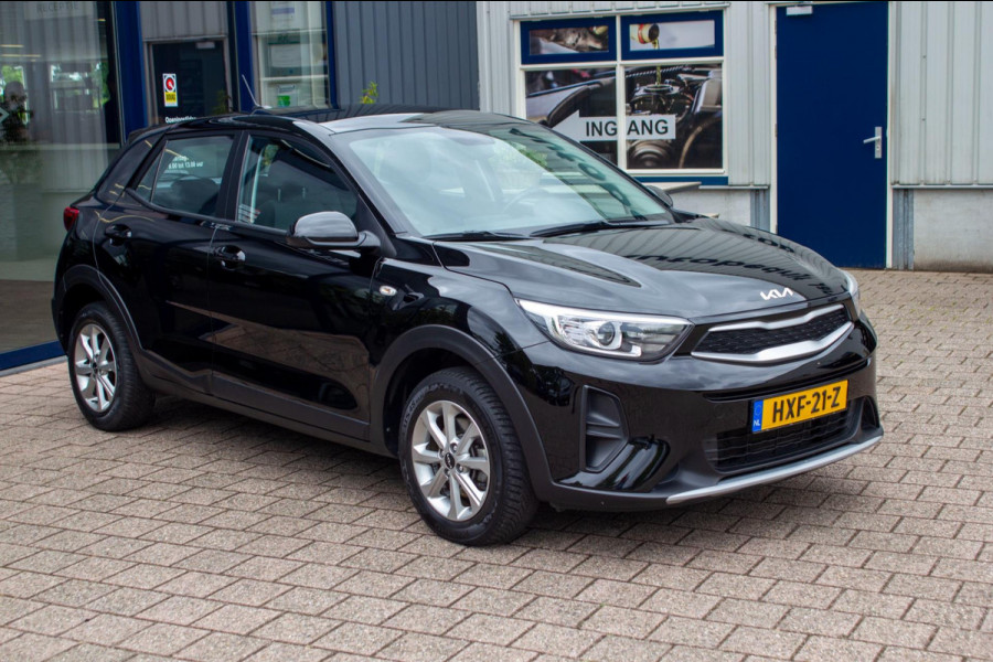 Kia Stonic 1.2 MPi Design Edition|Prijs rijklaar incl. 12 mnd garantie|Carplay Bletooth PDC LMV Stoelverwarming