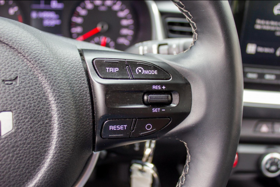 Kia Stonic 1.2 MPi Design Edition|Prijs rijklaar incl. 12 mnd garantie|Carplay Bletooth PDC LMV Stoelverwarming