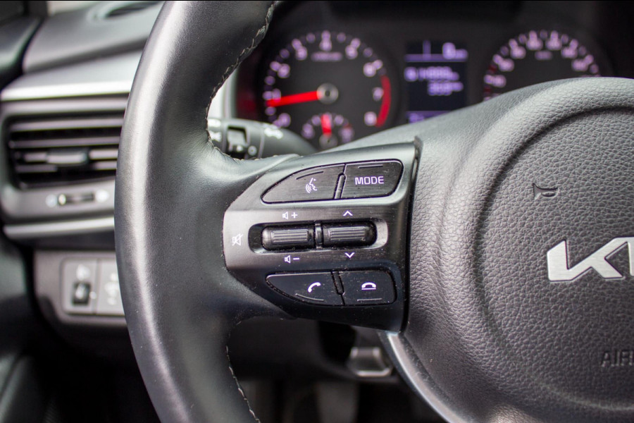 Kia Stonic 1.2 MPi Design Edition|Prijs rijklaar incl. 12 mnd garantie|Carplay Bletooth PDC LMV Stoelverwarming