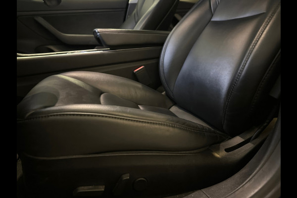 Tesla Model 3 Standard RWD Plus 60 kWh