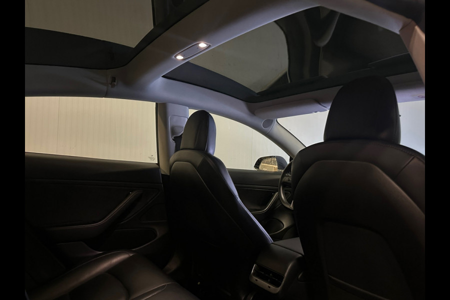 Tesla Model 3 Standard RWD Plus 60 kWh