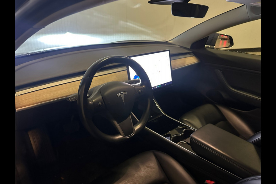 Tesla Model 3 Standard RWD Plus 60 kWh