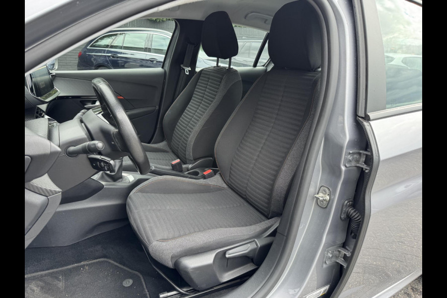 Peugeot 208 1.2 PureTech Blue Lease Active | Navigatie | Climate Control | Trekhaak | Cruise Control |