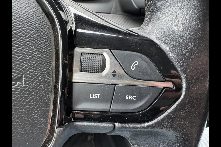 Peugeot 208 1.2 PureTech Blue Lease Active | Navigatie | Climate Control | Trekhaak | Cruise Control |