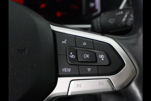Volkswagen T-Cross 1.0 TSI Style Automaat | 1e eigenaar | Navigatie | Stoelverwarming | Camera |