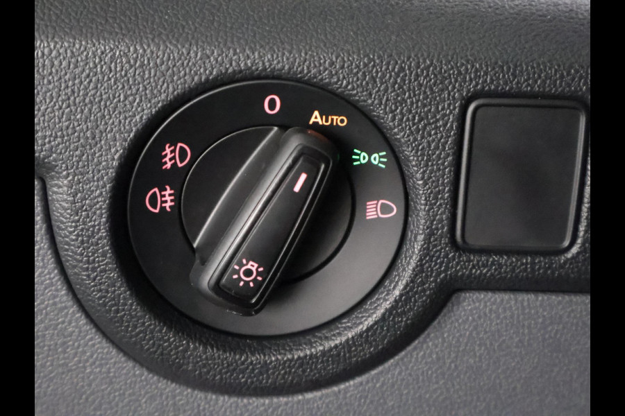 Volkswagen T-Cross 1.0 TSI Style Automaat | 1e eigenaar | Navigatie | Stoelverwarming | Camera |