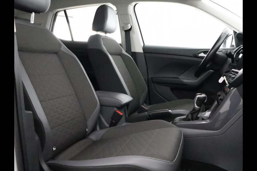 Volkswagen T-Cross 1.0 TSI Style Automaat | 1e eigenaar | Navigatie | Stoelverwarming | Camera |