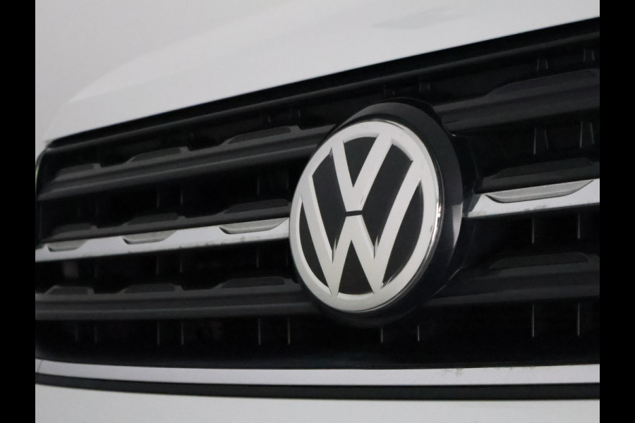 Volkswagen T-Cross 1.0 TSI Style Automaat | 1e eigenaar | Navigatie | Stoelverwarming | Camera |