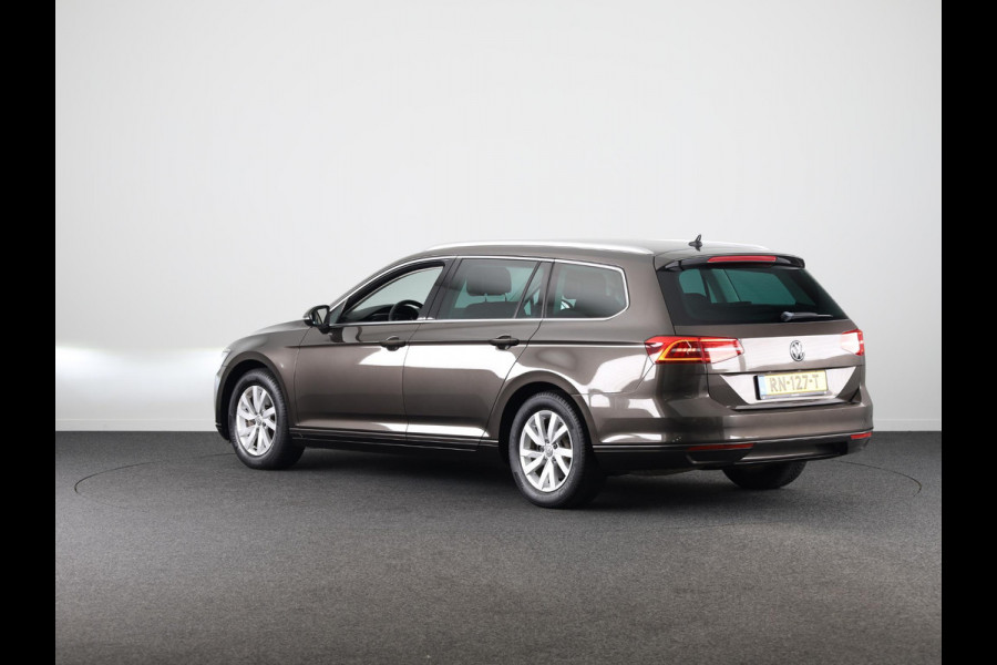 Volkswagen Passat Variant 1.4 TSI Comfortline Business | Clima | PDC | Apple carplay & Android auto |