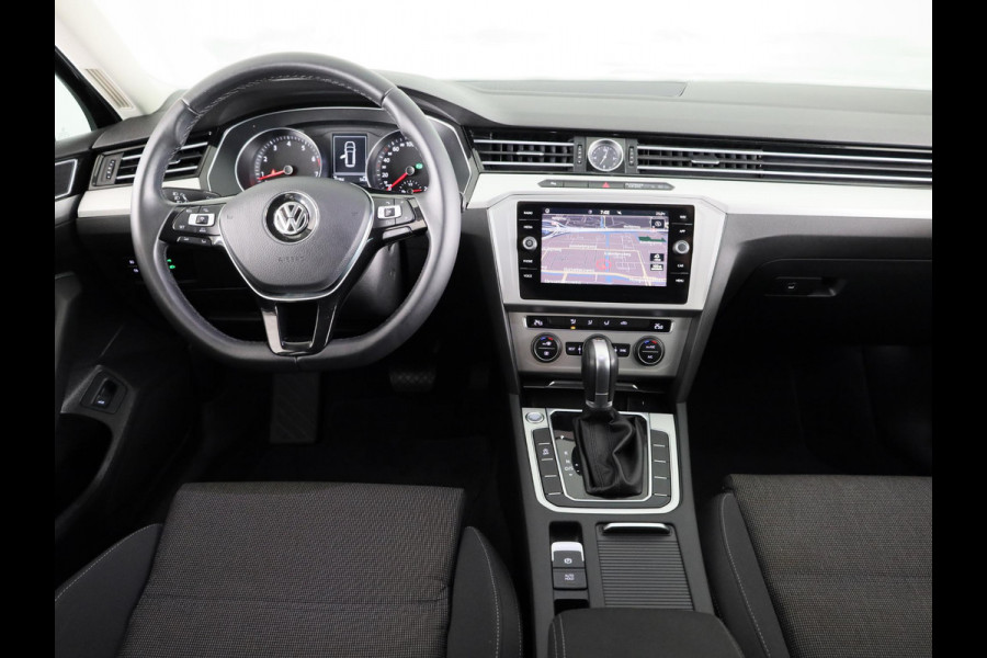 Volkswagen Passat Variant 1.4 TSI Comfortline Business | Clima | PDC | Apple carplay & Android auto |