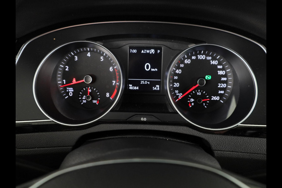 Volkswagen Passat Variant 1.4 TSI Comfortline Business | Clima | PDC | Apple carplay & Android auto |