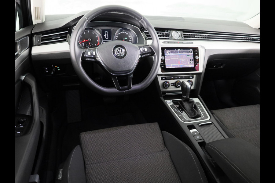 Volkswagen Passat Variant 1.4 TSI Comfortline Business | Clima | PDC | Apple carplay & Android auto |