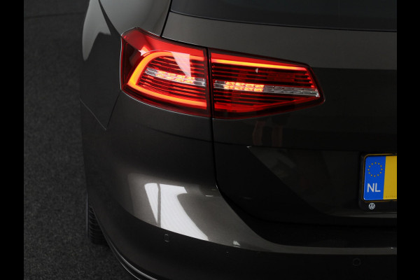 Volkswagen Passat Variant 1.4 TSI Comfortline Business | Clima | PDC | Apple carplay & Android auto |