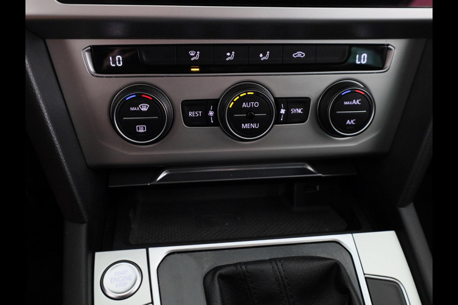 Volkswagen Passat Variant 1.4 TSI Comfortline Business | Clima | PDC | Apple carplay & Android auto |