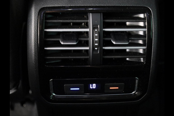 Volkswagen Passat Variant 1.4 TSI Comfortline Business | Clima | PDC | Apple carplay & Android auto |