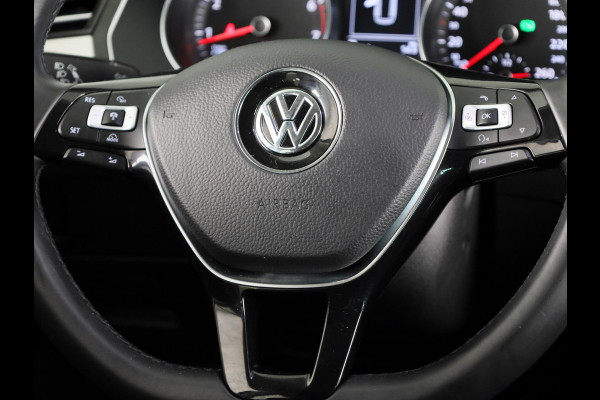 Volkswagen Passat Variant 1.4 TSI Comfortline Business | Clima | PDC | Apple carplay & Android auto |