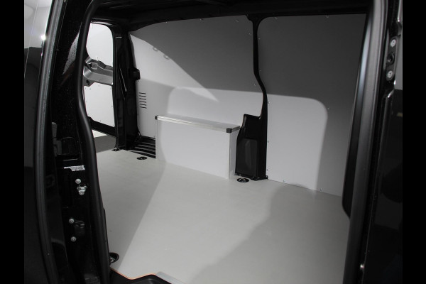 Opel Vivaro 1.5 Diesel 120PK L3 BPM VRIJ! Apple Carplay /  Android Auto Parkeersensoren V+A Trekhaak Camera Navigatie Cruise Control LED koplampen houten afwerking laadruimte