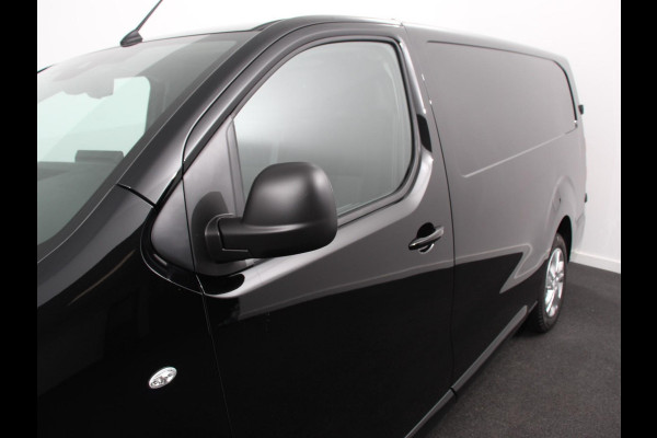 Opel Vivaro 1.5 Diesel 120PK L3 BPM VRIJ! Apple Carplay /  Android Auto Parkeersensoren V+A Trekhaak Camera Navigatie Cruise Control LED koplampen houten afwerking laadruimte