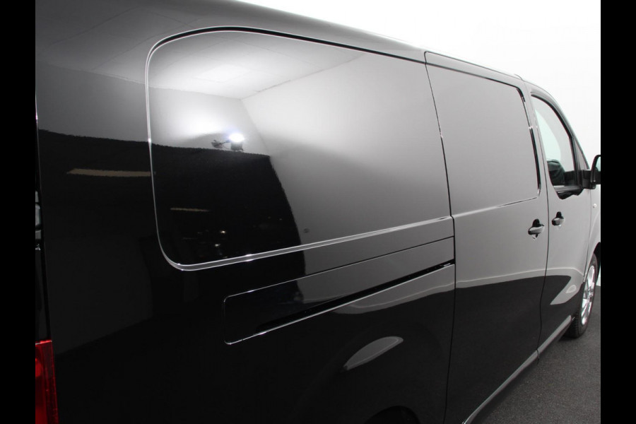 Opel Vivaro 1.5 Diesel 120PK L3 BPM VRIJ! Apple Carplay /  Android Auto Parkeersensoren V+A Trekhaak Camera Navigatie Cruise Control LED koplampen houten afwerking laadruimte