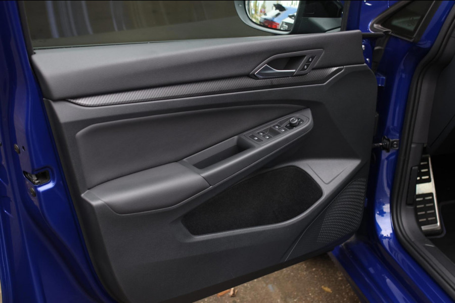 Volkswagen Golf 2.0 TSI R 4Motion *Akra*Pano*Leder*H&K*Performance*