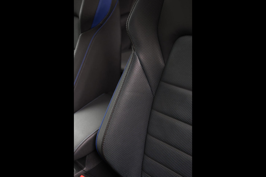 Volkswagen Golf 2.0 TSI R 4Motion *Akra*Pano*Leder*H&K*Performance*