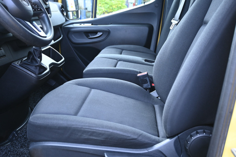 Mercedes-Benz Sprinter 316 CDI Dubbele cabine open laadbak 3500kg trekhaak, Standkachel, MBUX, Brake assyst