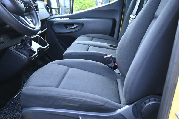 Mercedes-Benz Sprinter 316 CDI Dubbele cabine open laadbak 3500kg trekhaak, Standkachel, MBUX, Brake assyst