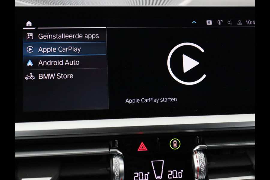 BMW 3-serie 320e M-Sport | Panoramadak | Adaptive cruise | Leder | Trekhaak | Head-Up | Camera | Stoel & stuurverwarming | Carplay | Navigatie | Sfeerverlichting | Live Cockpit