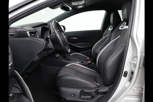 Toyota Corolla 1.8 Hybrid GR-Sport | Trekhaak | Stoelverwarming | Adaptive cruise | Camera | Carplay | Sportstoelen | Full LED | Park Assist | Keyless