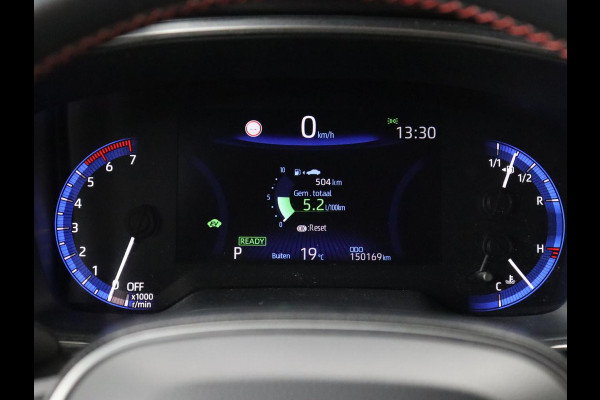 Toyota Corolla 1.8 Hybrid GR-Sport | Trekhaak | Stoelverwarming | Adaptive cruise | Camera | Carplay | Sportstoelen | Full LED | Park Assist | Keyless