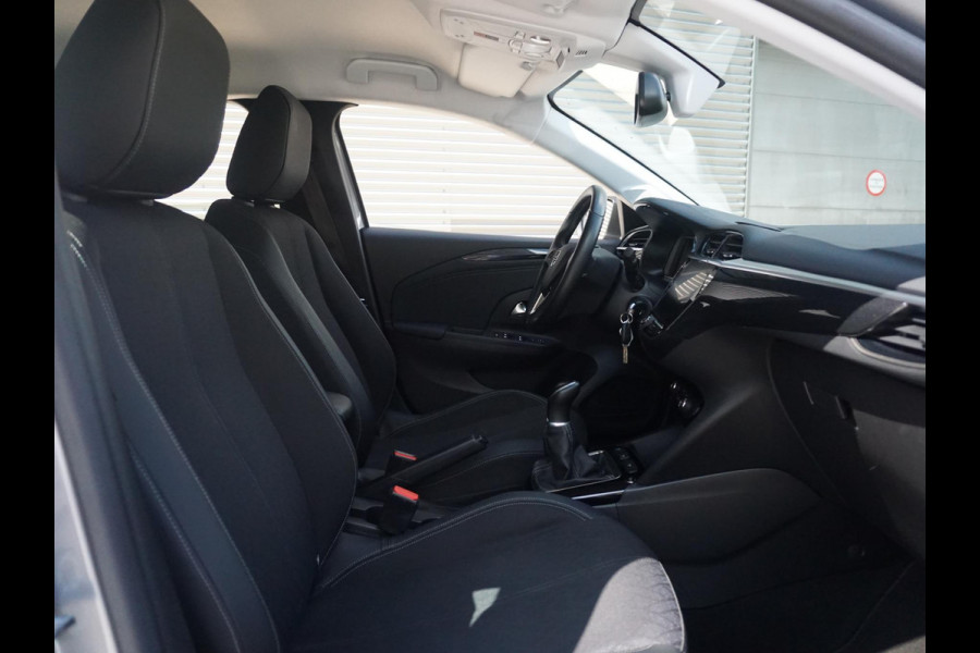 Opel Corsa 1.2 Elegance All season banden
