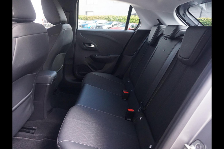 Opel Corsa 1.2 Elegance All season banden