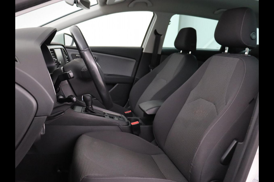 Seat Leon 1.0 TSI Style Intens | Carplay | Navigatie | Climate control | Keyless | Cruise control | Bluetooth | Parkeerhulp