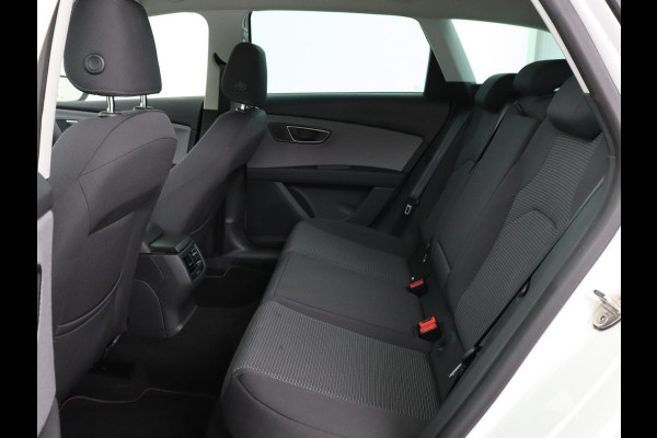 Seat Leon 1.0 TSI Style Intens | Carplay | Navigatie | Climate control | Keyless | Cruise control | Bluetooth | Parkeerhulp