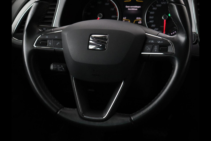 Seat Leon 1.0 TSI Style Intens | Carplay | Navigatie | Climate control | Keyless | Cruise control | Bluetooth | Parkeerhulp