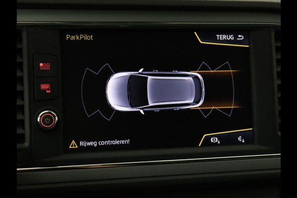 Seat Leon 1.0 TSI Style Intens | Carplay | Navigatie | Climate control | Keyless | Cruise control | Bluetooth | Parkeerhulp