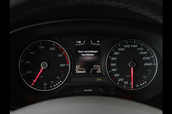 Seat Leon 1.0 TSI Style Intens | Carplay | Navigatie | Climate control | Keyless | Cruise control | Bluetooth | Parkeerhulp