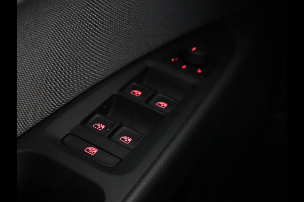 Seat Leon 1.0 TSI Style Intens | Carplay | Navigatie | Climate control | Keyless | Cruise control | Bluetooth | Parkeerhulp