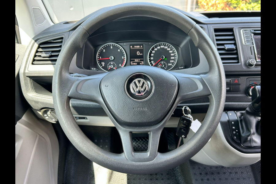 Volkswagen Transporter 2.0 TDI 150 PK DSG AUTOM HIGHLINE / L2H1 / 1e EIG. / ACHTERKLEP / AIRCO / CRUISE / NAVI / PDC