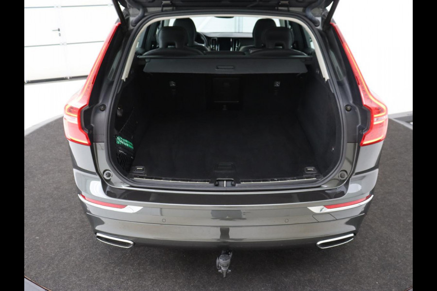 Volvo XC60 2.0 T8 Twin Engine AWD Inscription | Panoramadak | Trekhaak | Leder | Camera | Carplay | Navigatie | Full LED | Climate control