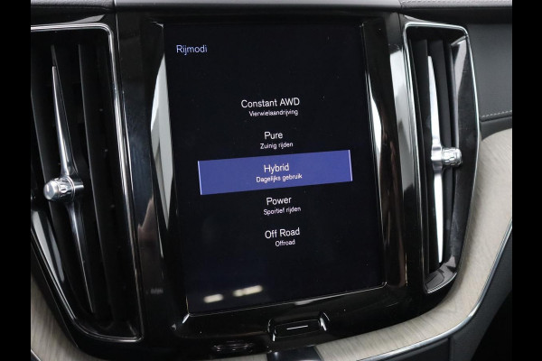 Volvo XC60 2.0 T8 Twin Engine AWD Inscription | Panoramadak | Trekhaak | Leder | Camera | Carplay | Navigatie | Full LED | Climate control